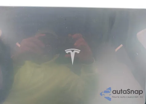 2023 Tesla Model Y Performance Dual Motor All-Wheel Drive z USA, uszkodzony, nr VIN 7SAYGDEF5PF842687